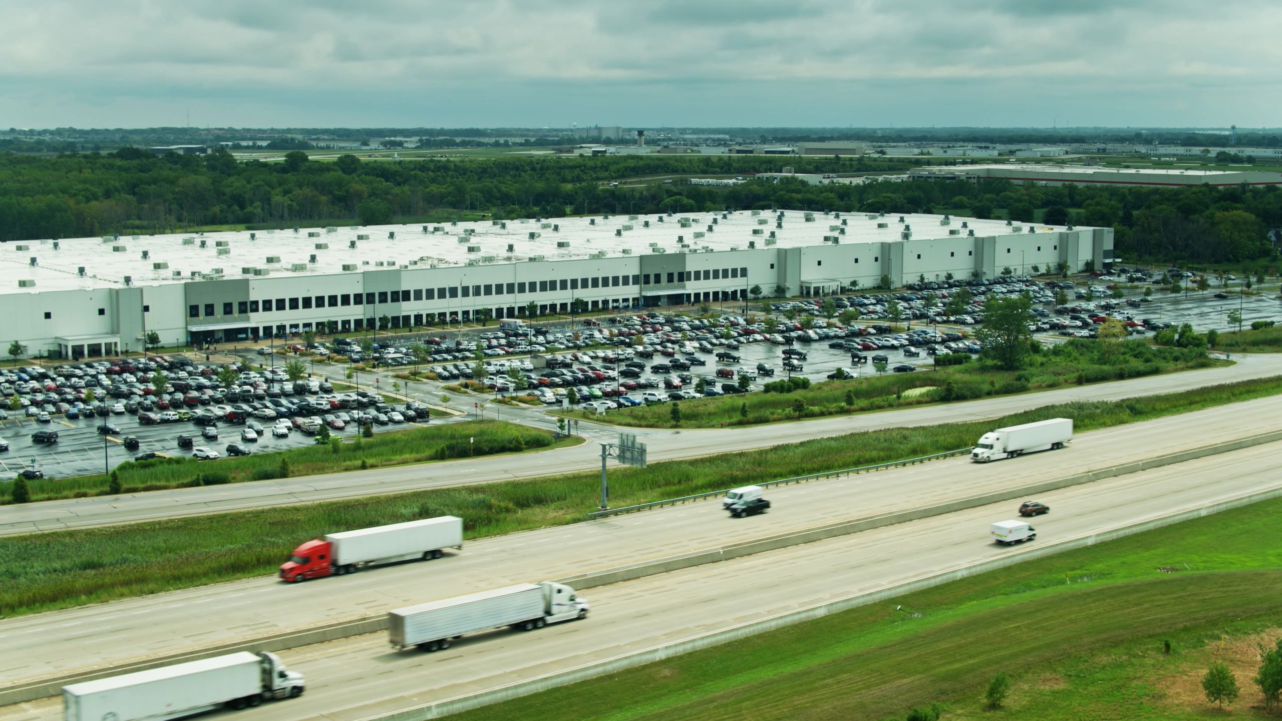 Distribution and logistics center supporting export operations